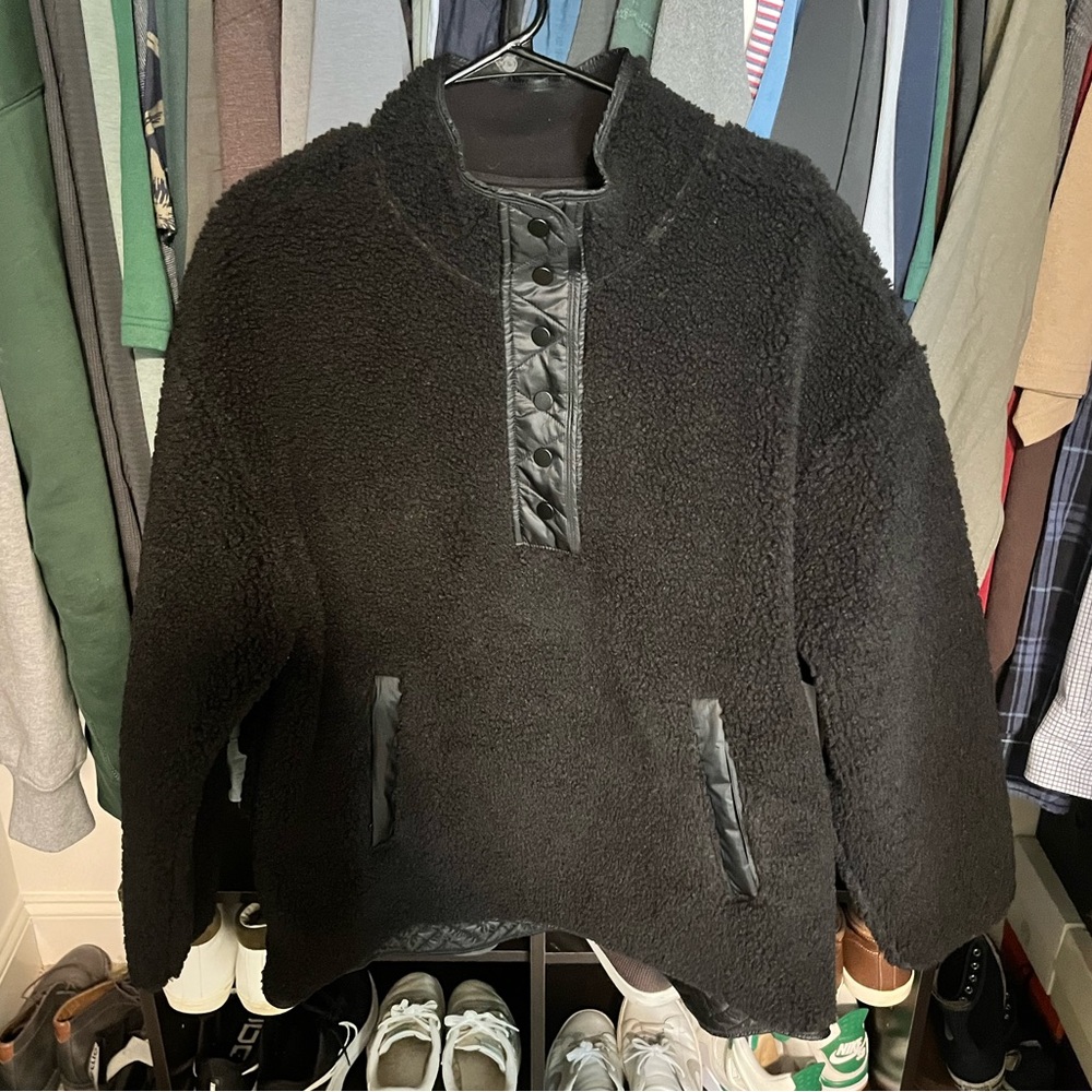 Athleta cozy Sherpa snap sweatshirt